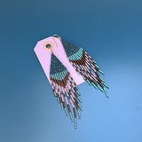 Lange tassel perle-øreringe blå og lilla fra @pearlpardon hos Shining You