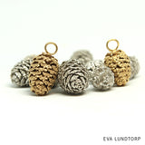 Ellekogle forgyldt sølv-vedhæng fra EVA LUNDTORP hos Shining You