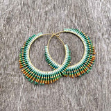 Creol perleøreringe guld og grøn fra @pearlpardon hos Shining You