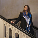 Dignity_silke_satin_tørklæde_aprayerintotheworld hos Shining You