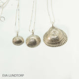 Musling vedhæng sølv EVA LUNDTORP hos Shining You