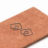 Oxideret sølv øresmykker fra MaraAger hos Shining You