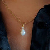 Perlevedhæng med glimt