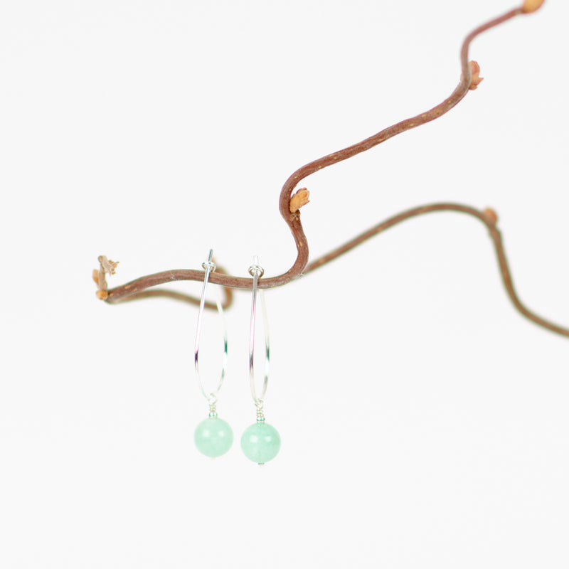 Lysegrøn jade øreringe creoler fra JINs hos Shining You