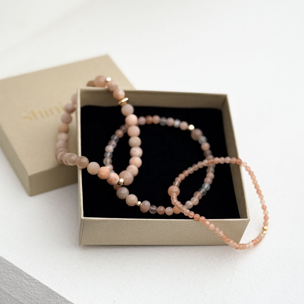 SUN LIGHT solsten armbånd fra JINS hos Shining You