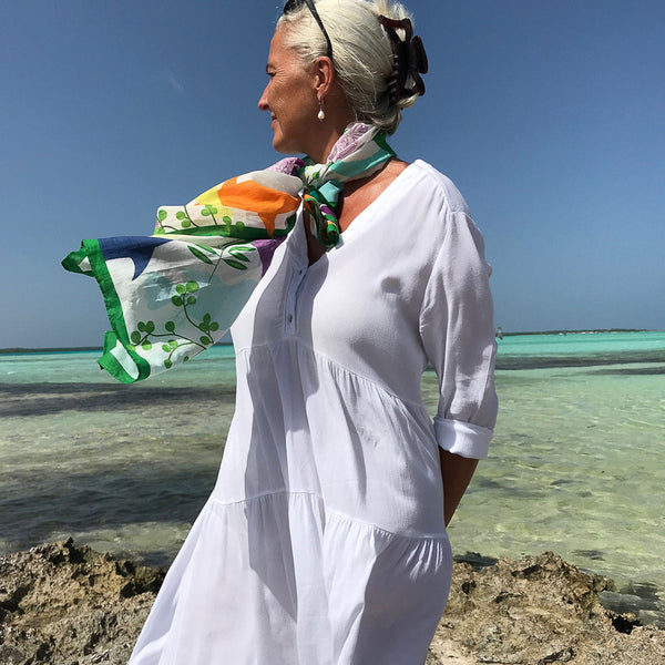 Love-of-kind Tørklæde fra A PRAYER INTO THE WORLD hos Shining You