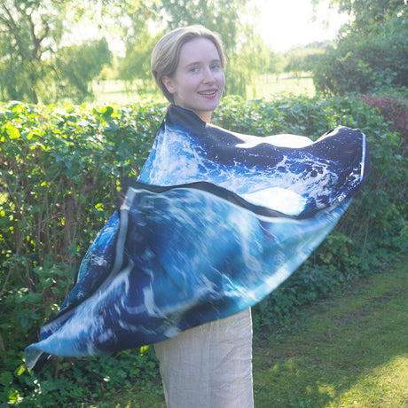 Freedom Tørklæde fra A PRAYER INTO THE WORLD hos Shining You